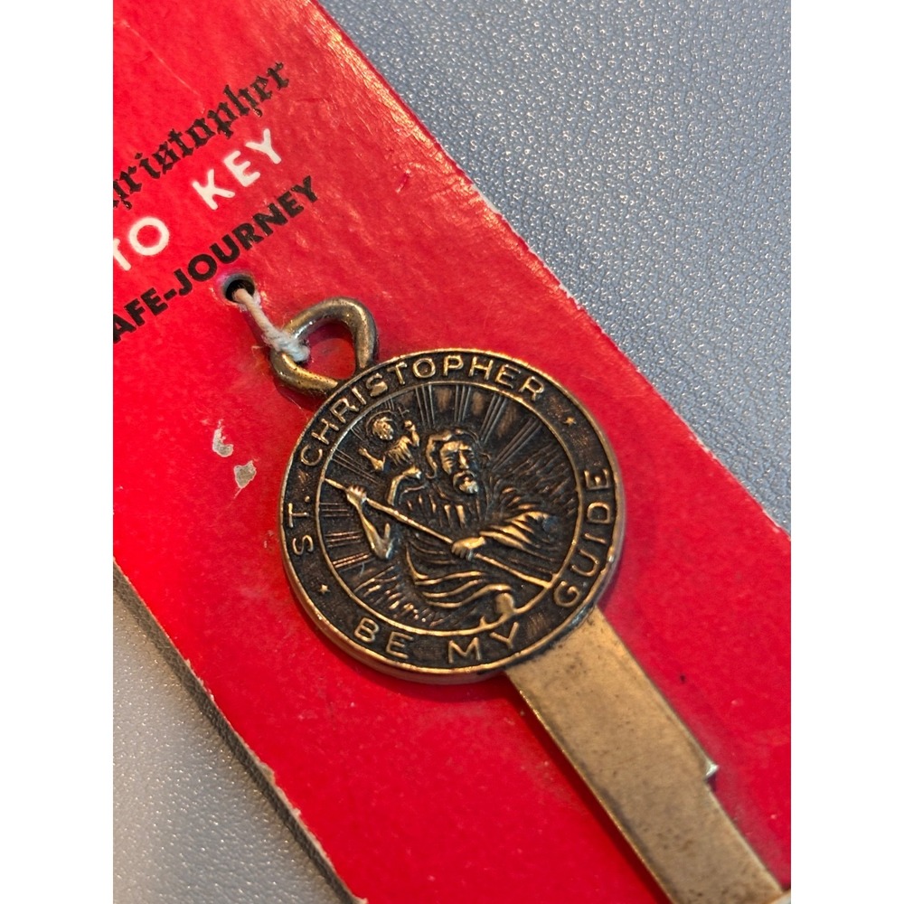 Vintage St. Christopher Auto Key Blank Car Key Safe Journey NOS - Picture 2 of 3